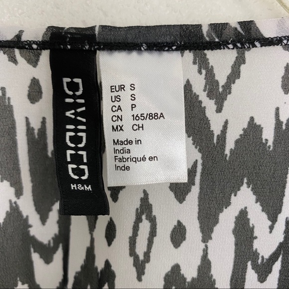 H&M Black & White Cropped Open Front Kimono Coverup - Picture 4 of 4